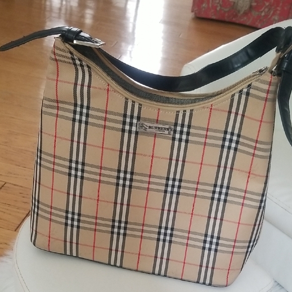 Burberry Cream and Black Shoulder Bag with Classic Design - Picture 1 of 6